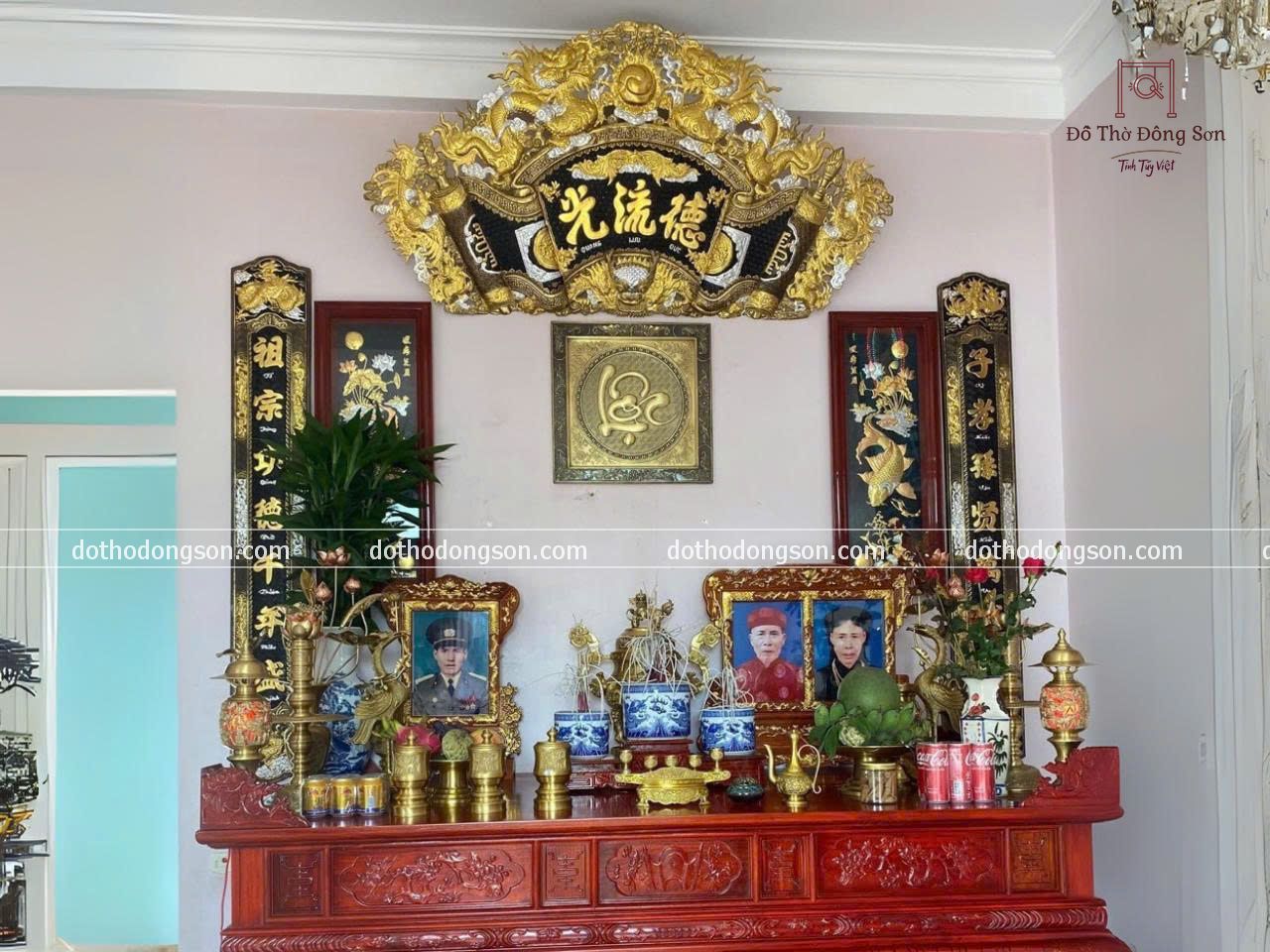 Cuốn thư Câu Đối Bằng Đồng thờ gia tiên – Bí quyết để chọn đúng và đủ